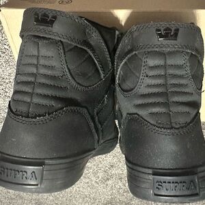 Supra Muska 001 skytop Red Carpet Tuf - Pro Model size 8